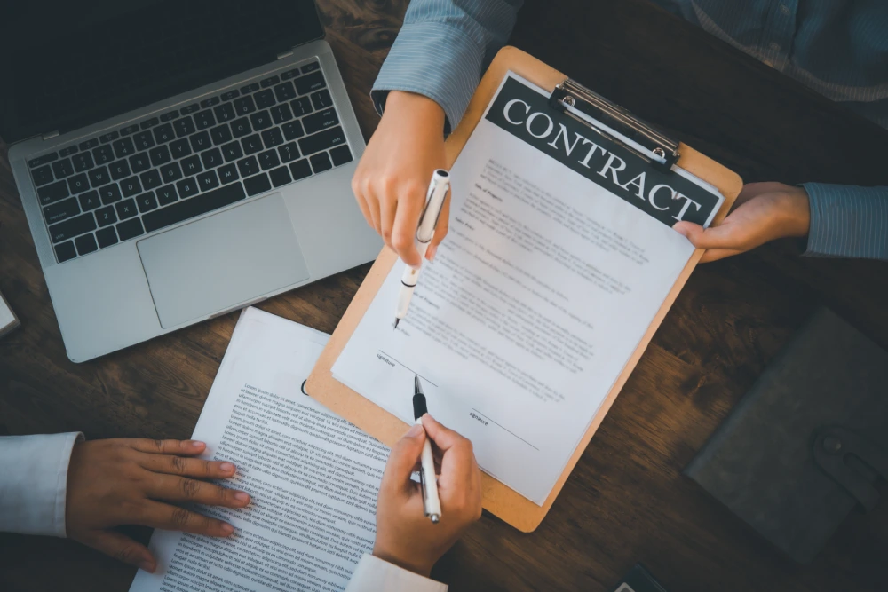 Top 5 Mistakes Creators Make In Contracts – And How To Avoid Them